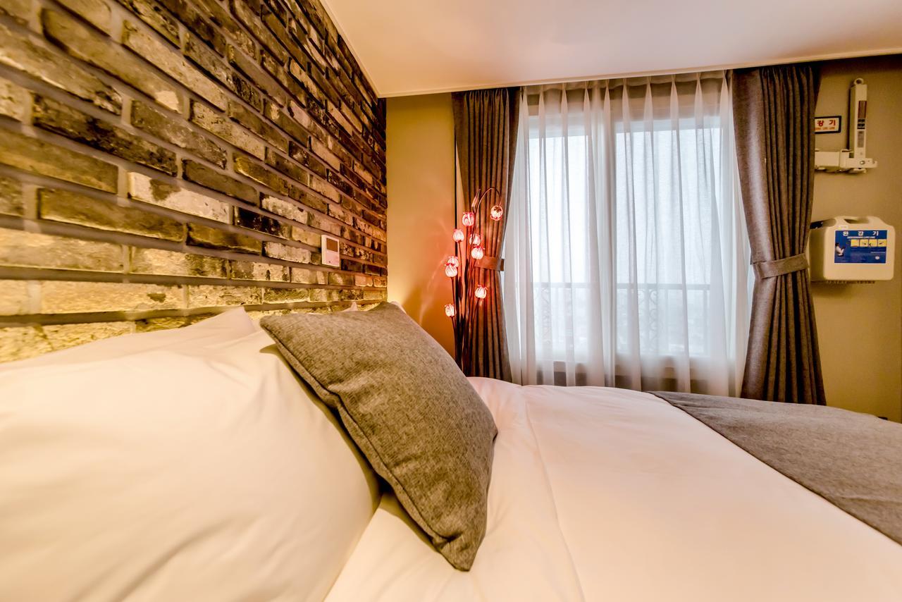 Jeju Hertz Hotel Zewnętrze zdjęcie