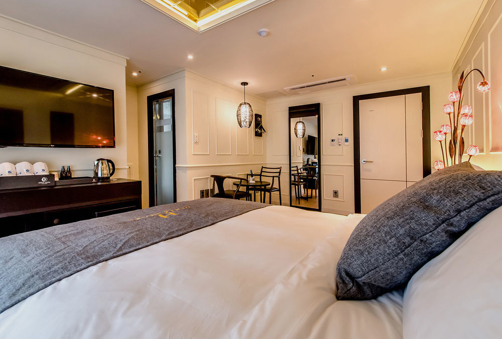 Jeju Hertz Hotel Zewnętrze zdjęcie